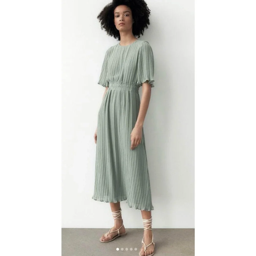 Zara Pleated Chiffon Midi Dress in Sea Green size Small NWT - Picture 2 of 6